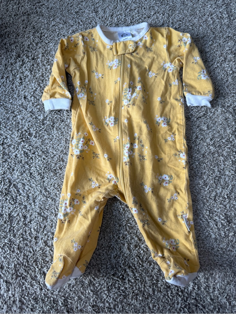 ☀️3/$10 BUNDLE!!☀️ Gerber Yellow Floral Baby One-Piece Footed Pajamas 0-3M